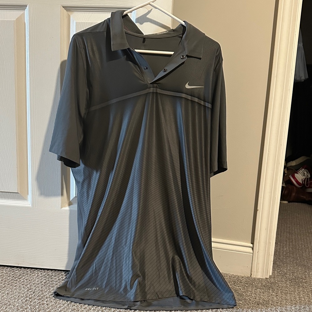 Nike Tiger Woods Collection Men’s Charcoal Gray Dri-FIT Polo